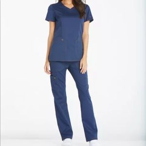 New dickies scrub set